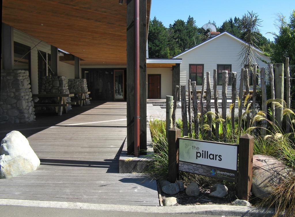Silverstream Retreat ロワー・ハット エクステリア 写真